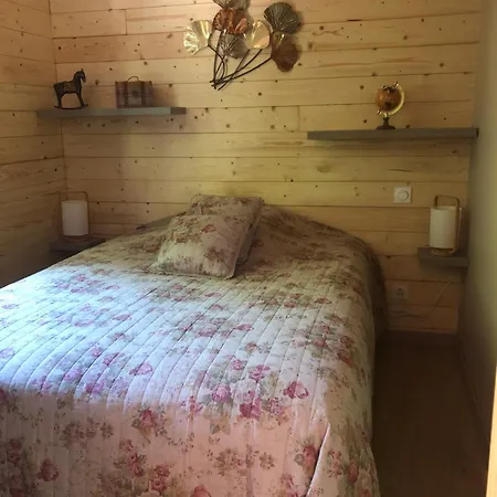 בקתה Le Fanjeaux